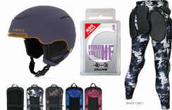 ヘルメットとプロテクターとワックス